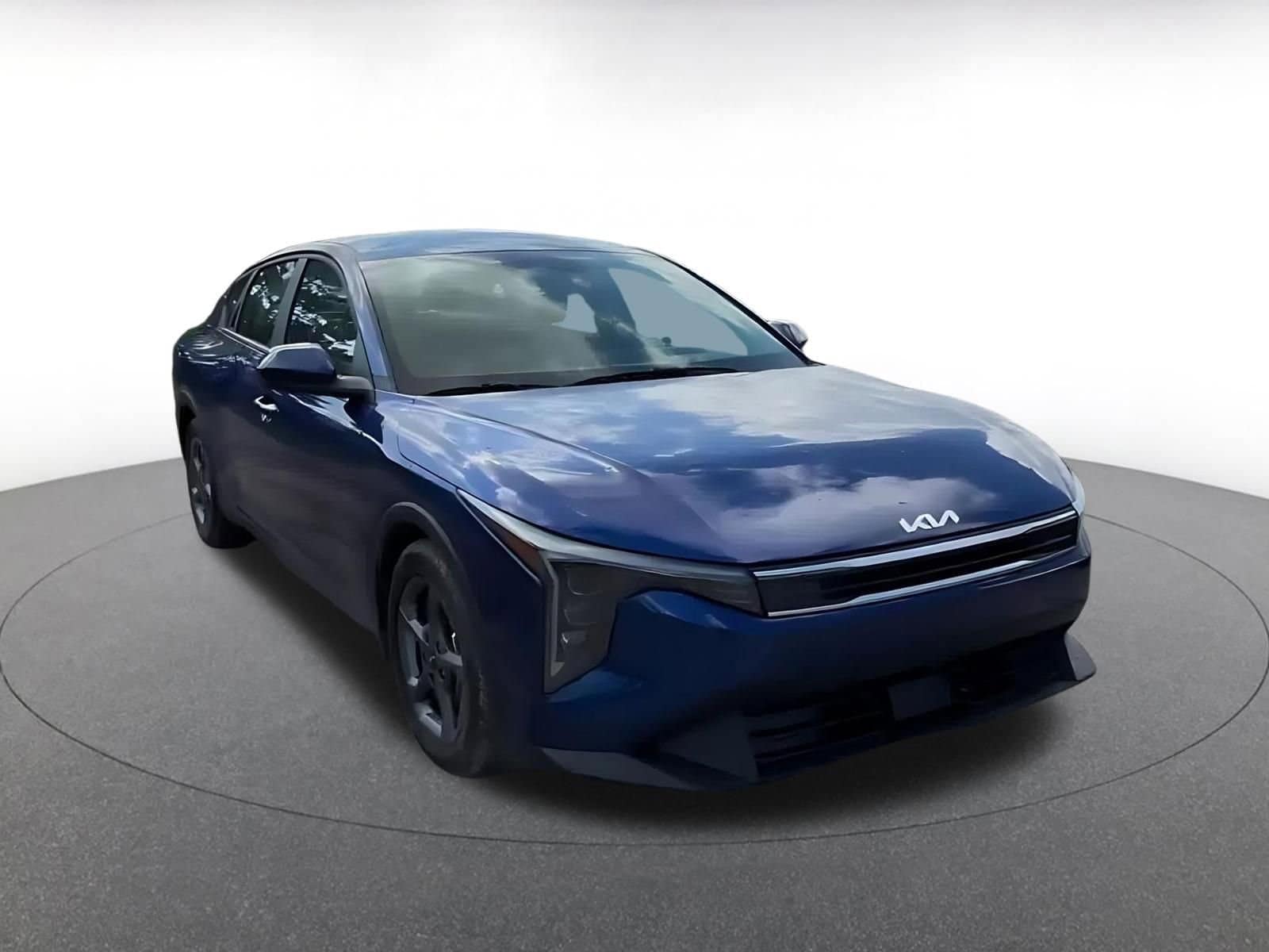 Thumbnail: 2025 Kia K4 - 3