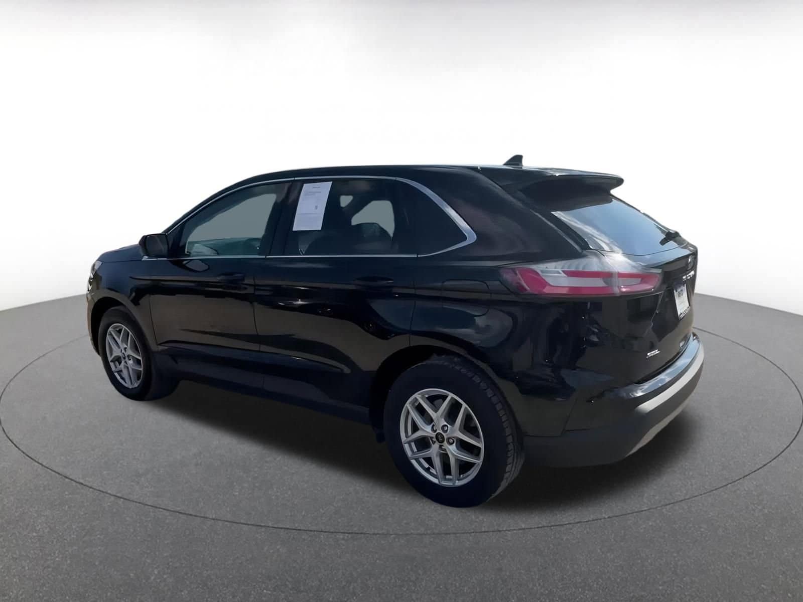 Thumbnail: 2024 Ford Edge - 10