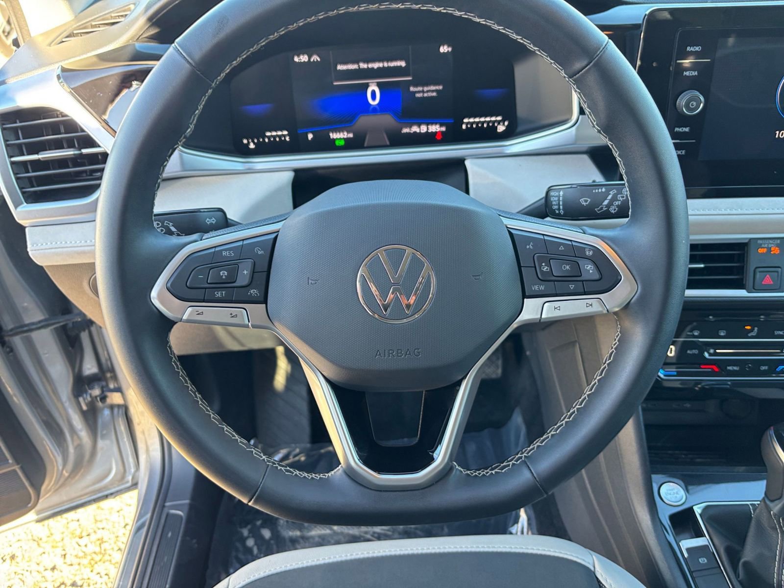 Thumbnail: 2025 Volkswagen Taos - 28