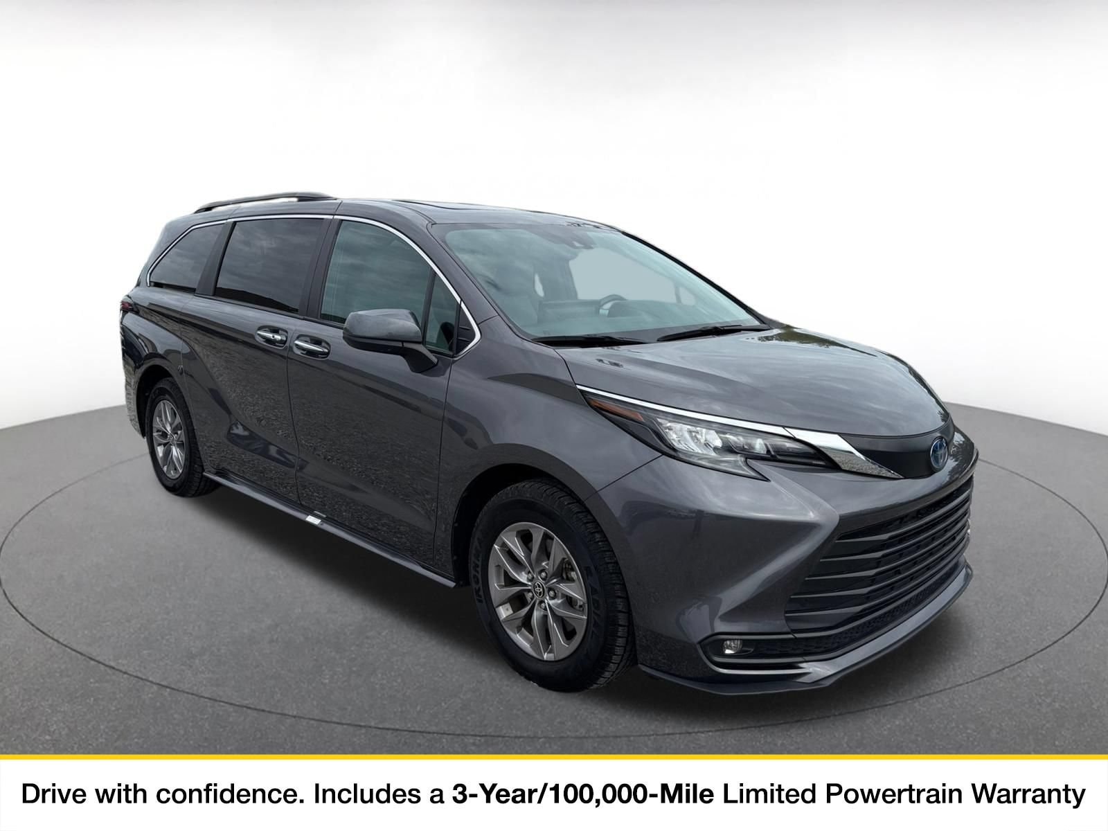 Thumbnail: 2025 Toyota Sienna - 1