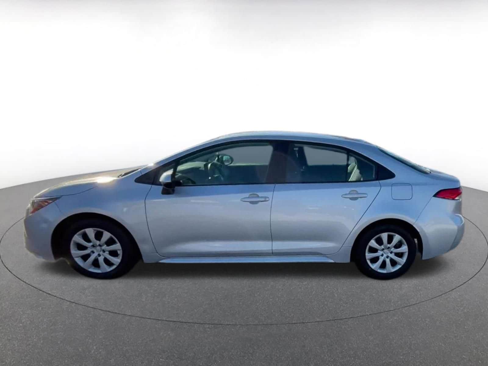 Thumbnail: 2025 Toyota Corolla - 9