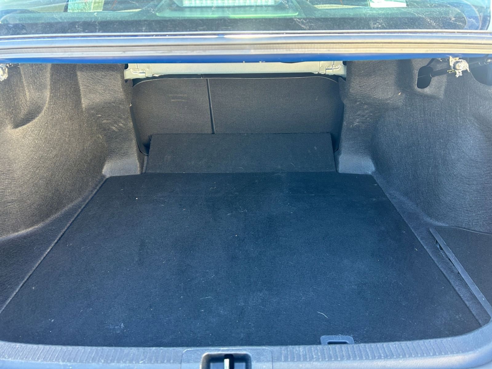 Thumbnail: 2025 Toyota Camry - 31