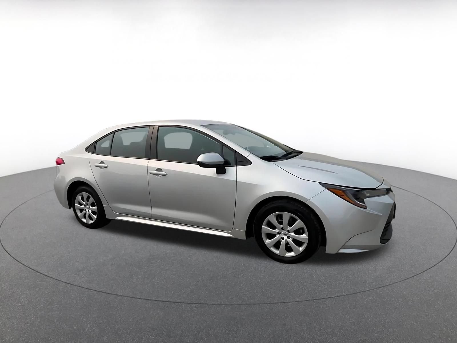 Thumbnail: 2025 Toyota Corolla - 2