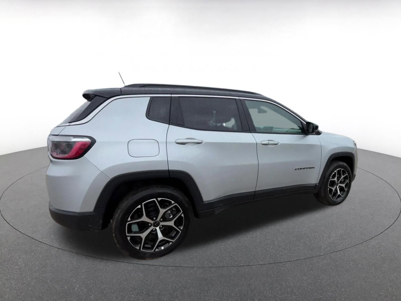Thumbnail: 2025 Jeep Compass - 15