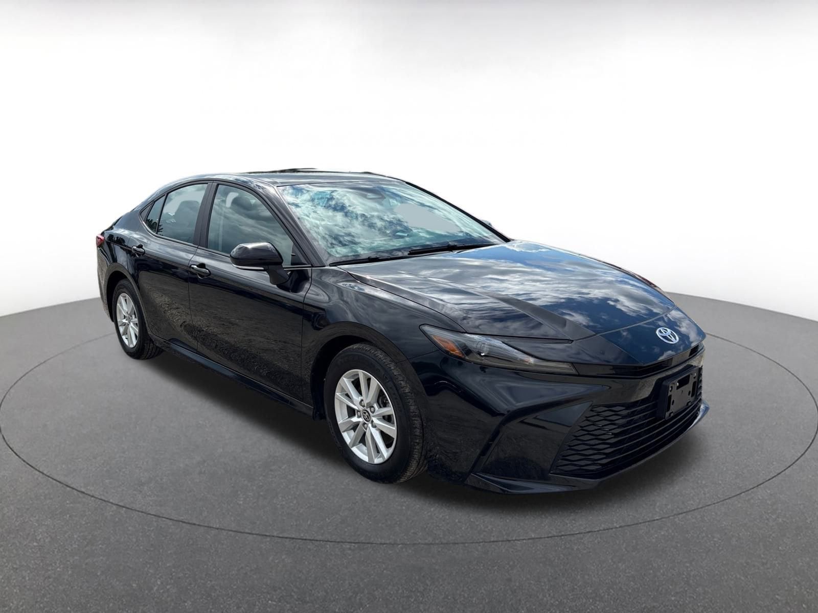 Thumbnail: 2025 Toyota Camry - 1