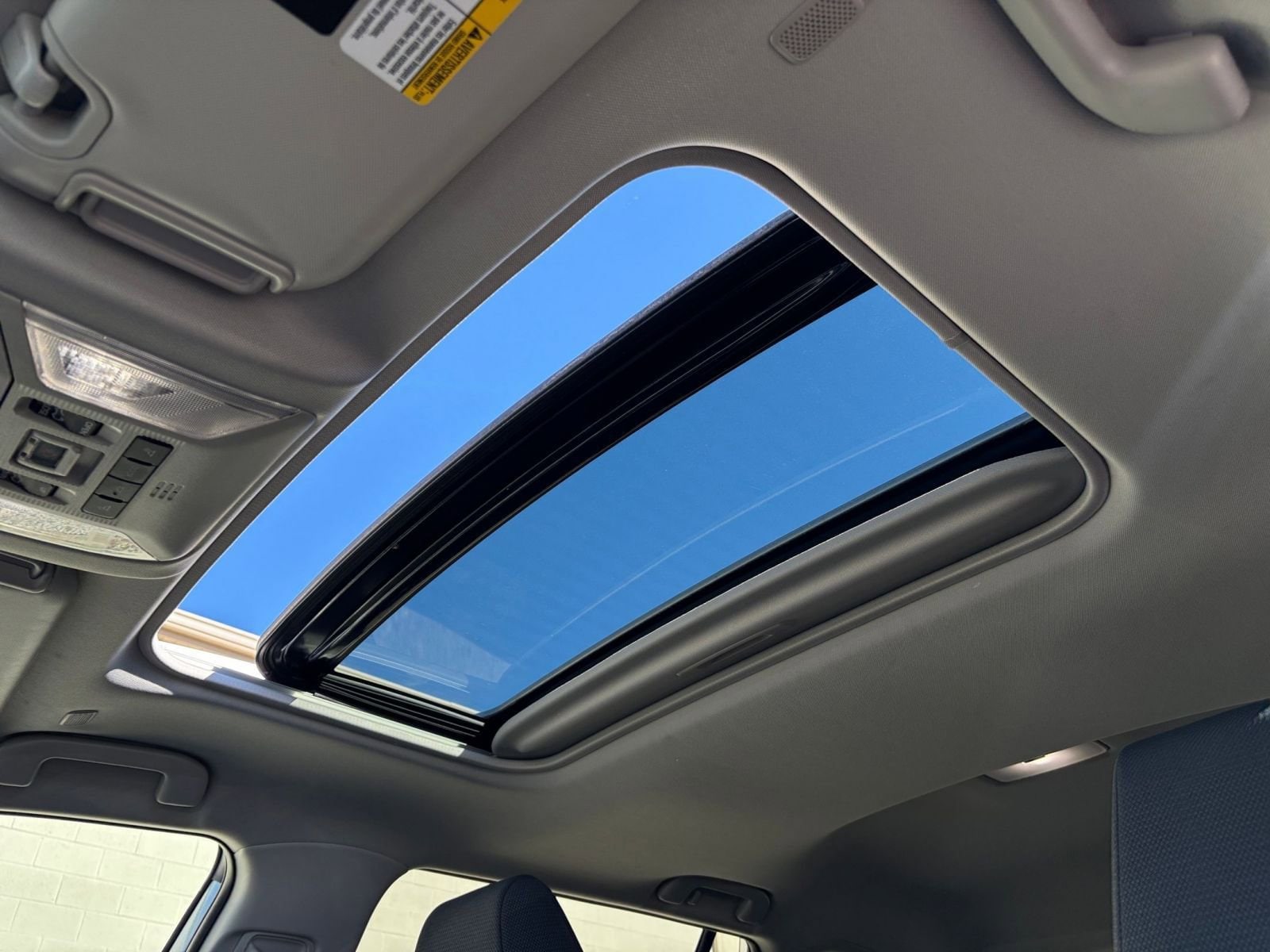 Thumbnail: 2025 Toyota RAV4 - 29