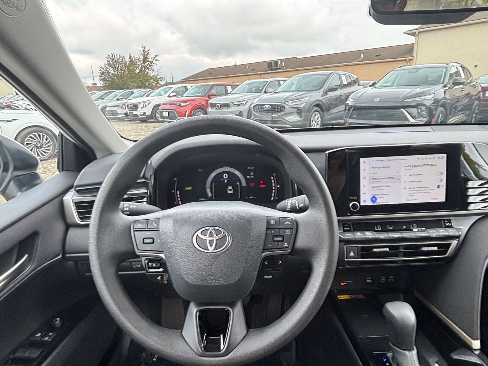 Thumbnail: 2025 Toyota Camry - 33