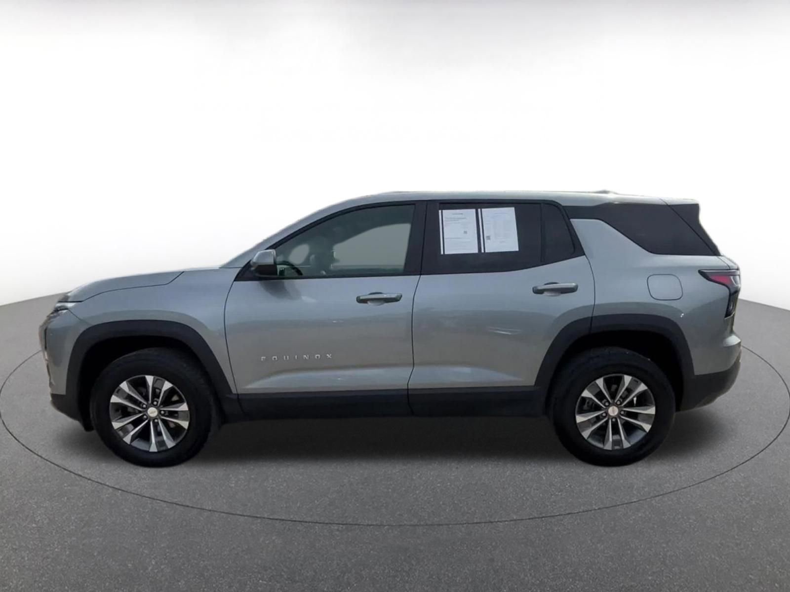 Thumbnail: 2025 Chevrolet Equinox - 9