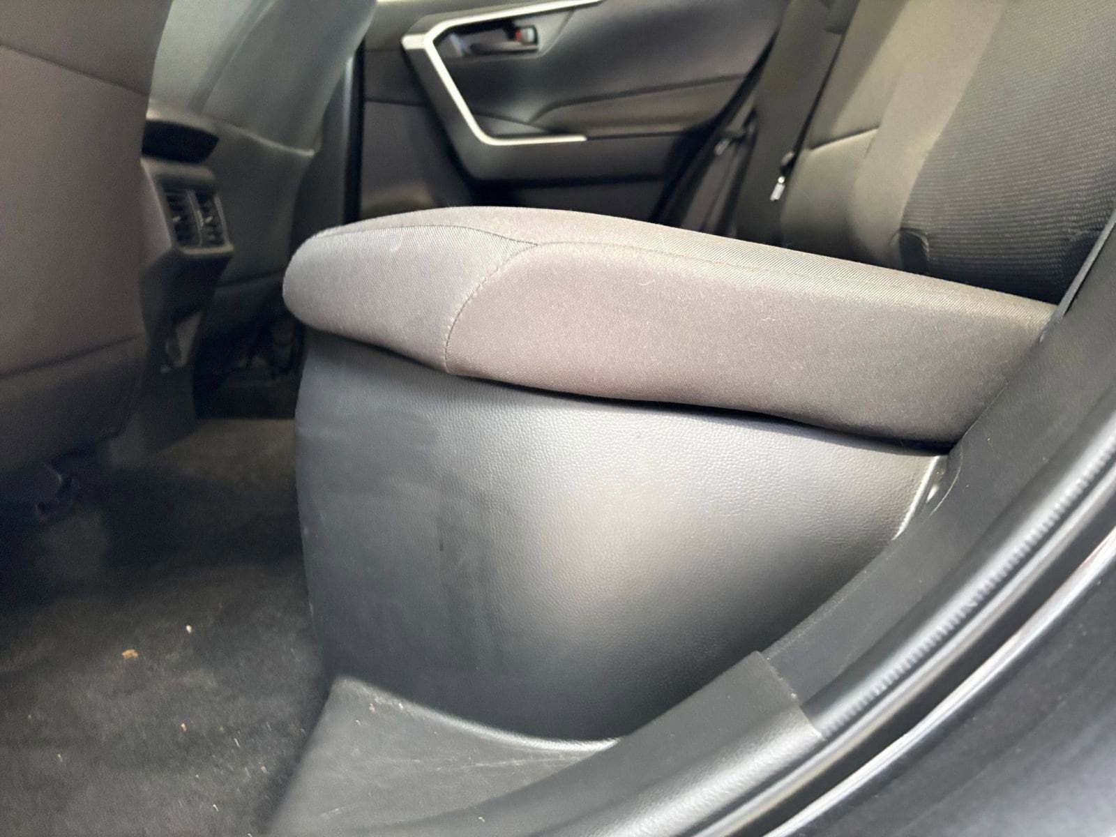 Thumbnail: 2025 Toyota RAV4 - 23