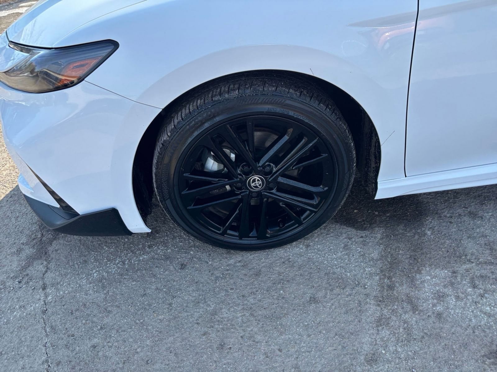 Thumbnail: 2025 Toyota Camry - 31