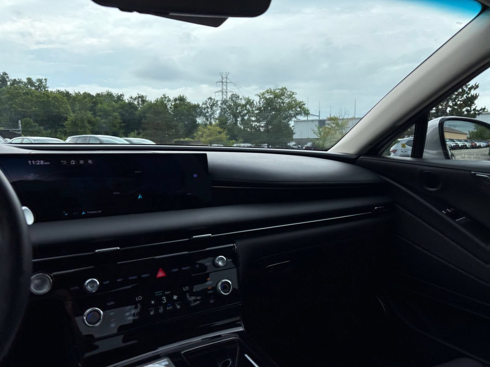 Thumbnail: 2026 Genesis G80 - 32
