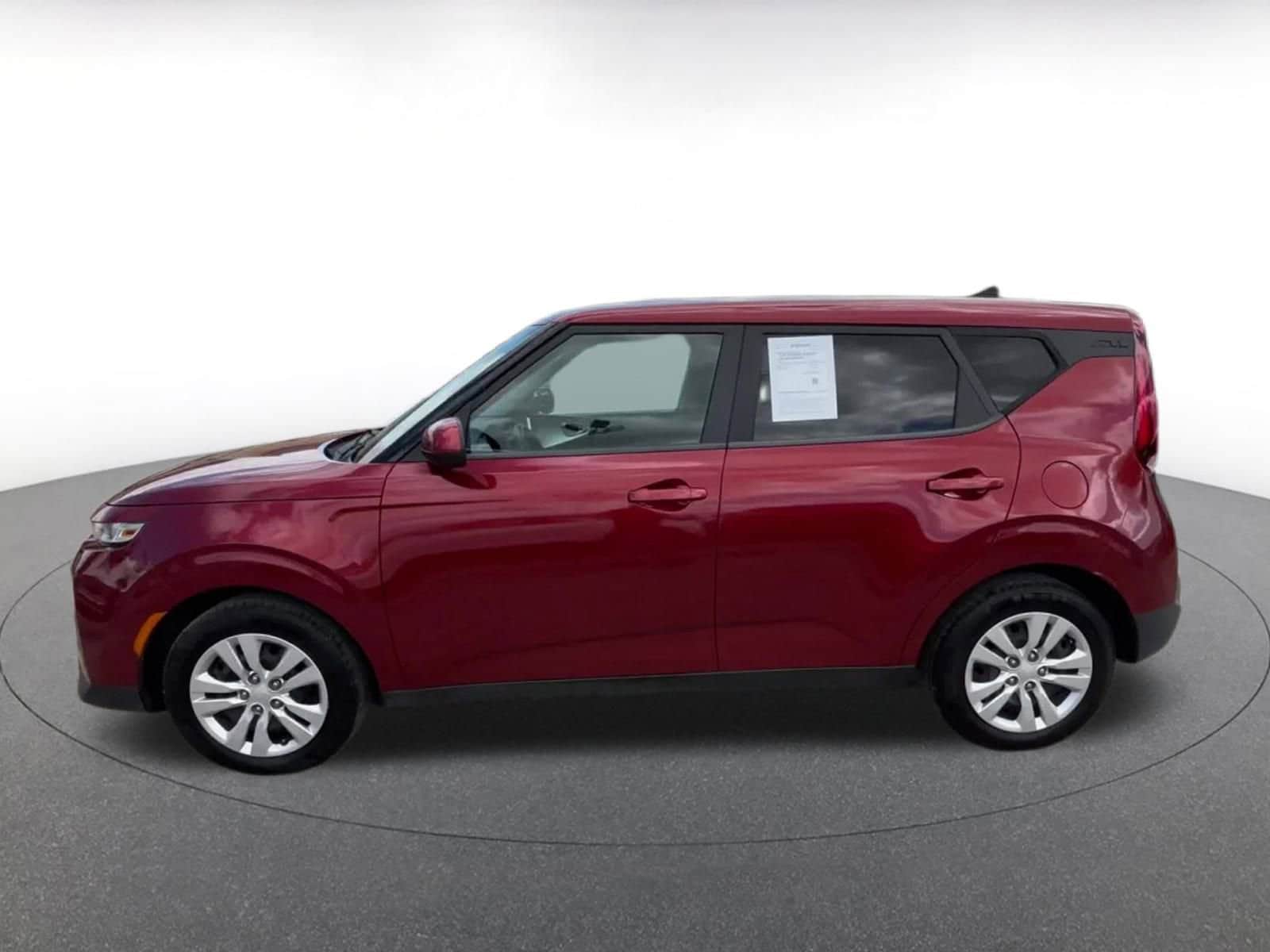 Thumbnail: 2022 Kia Soul - 9