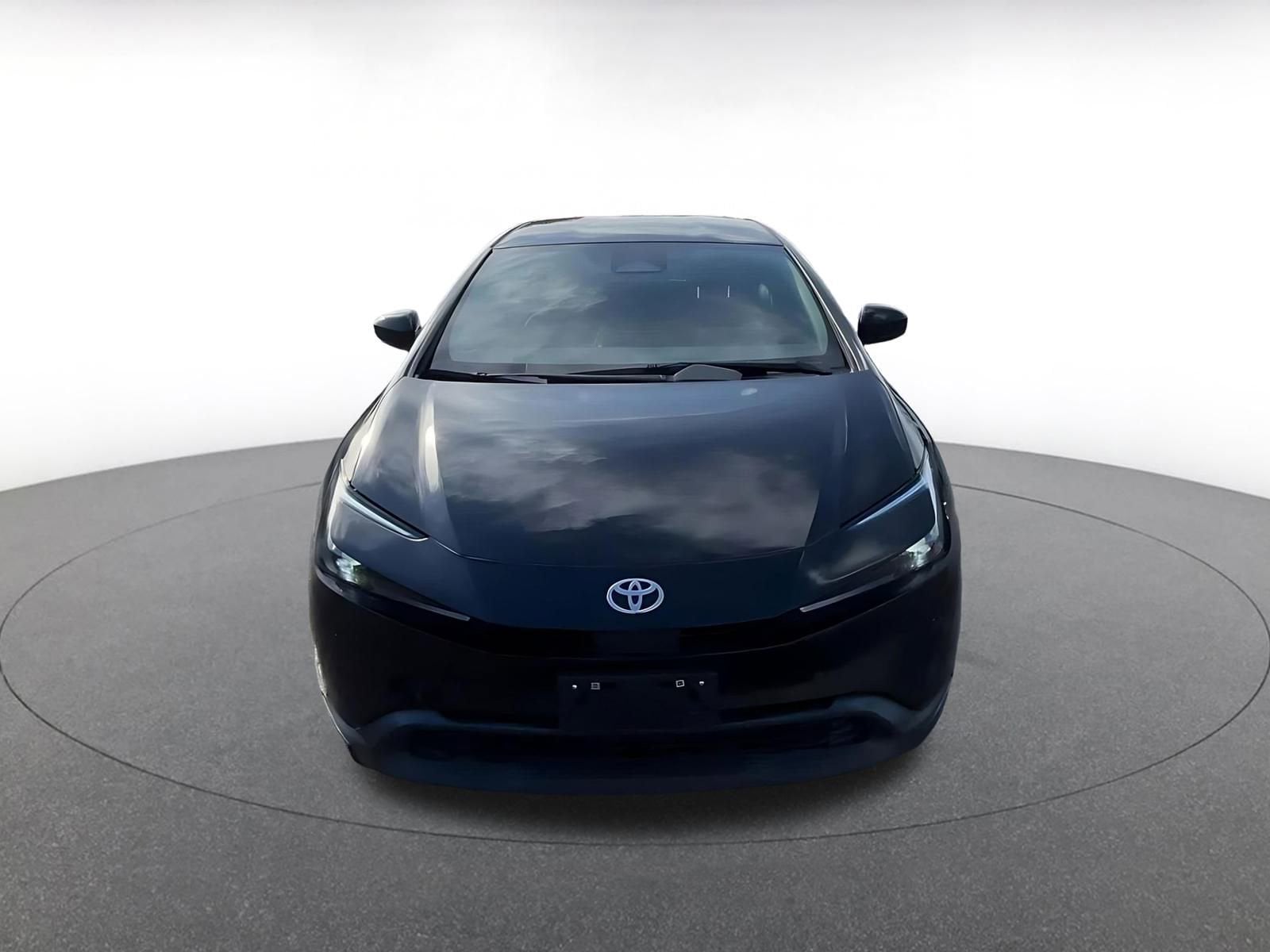 Thumbnail: 2025 Toyota Prius - 4