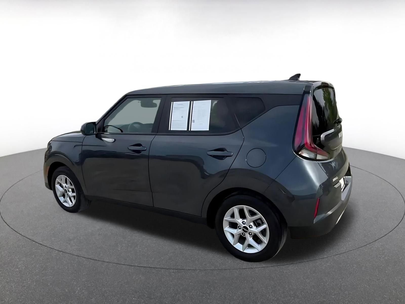 Thumbnail: 2025 Kia Soul - 10