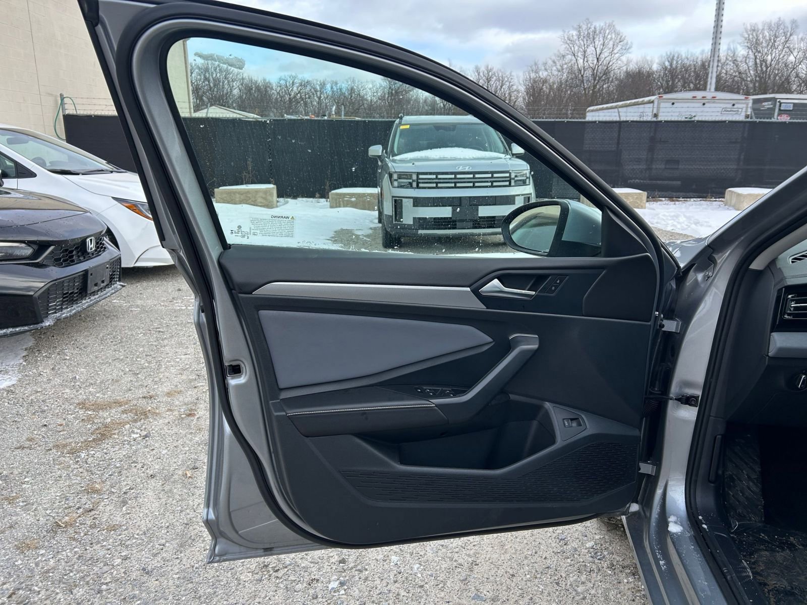 Thumbnail: 2025 Volkswagen Jetta - 20