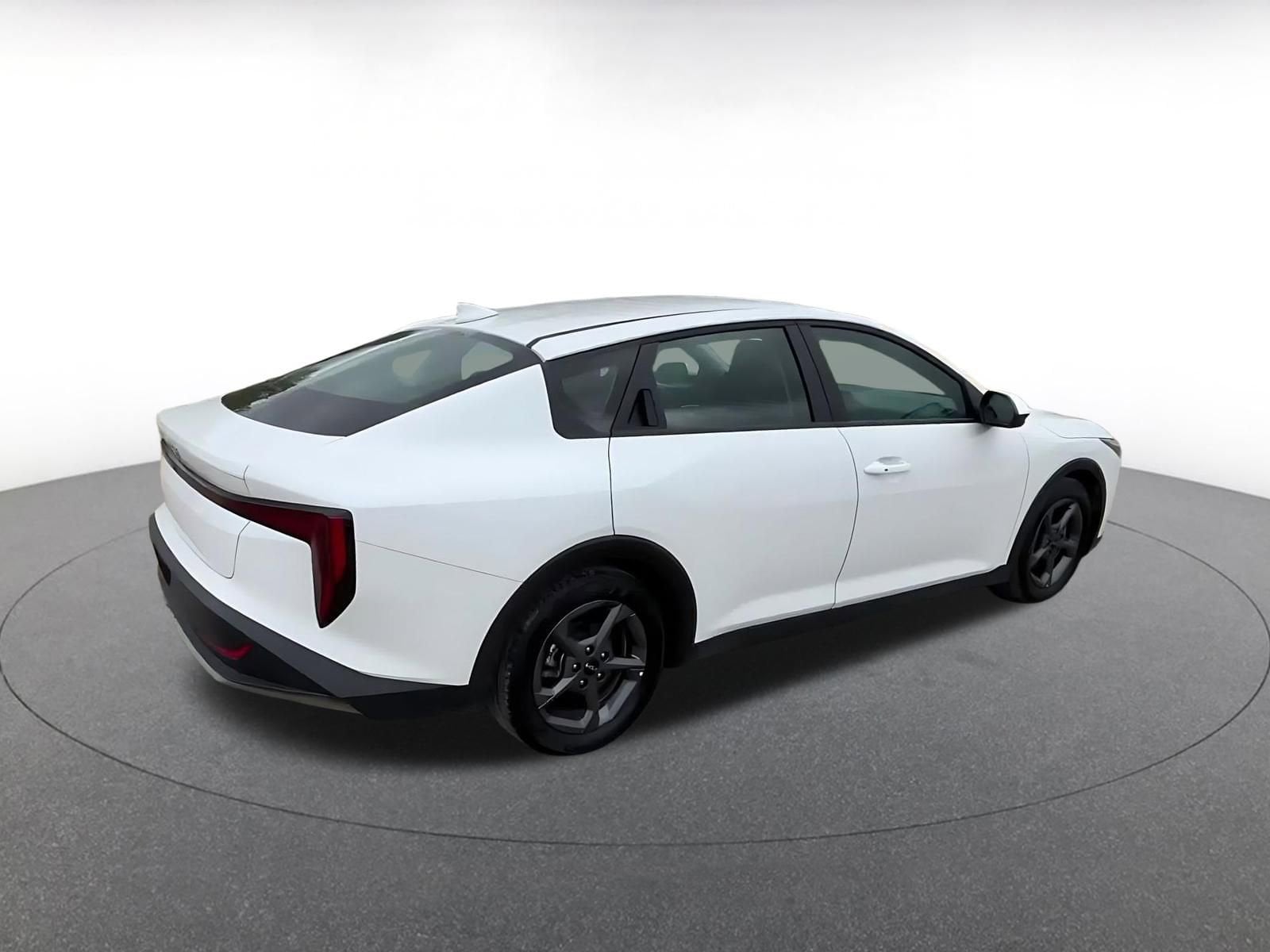 Thumbnail: 2025 Kia K4 - 15