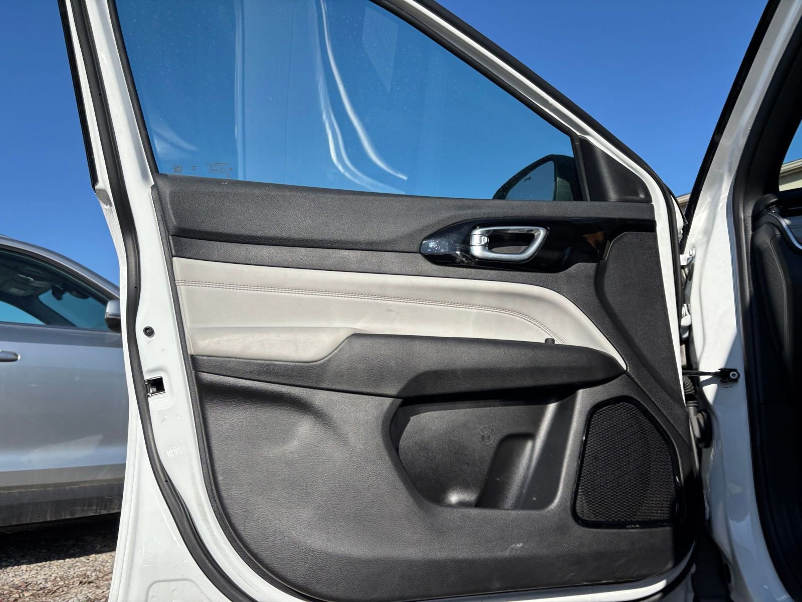 Thumbnail: 2025 Jeep Compass - 18