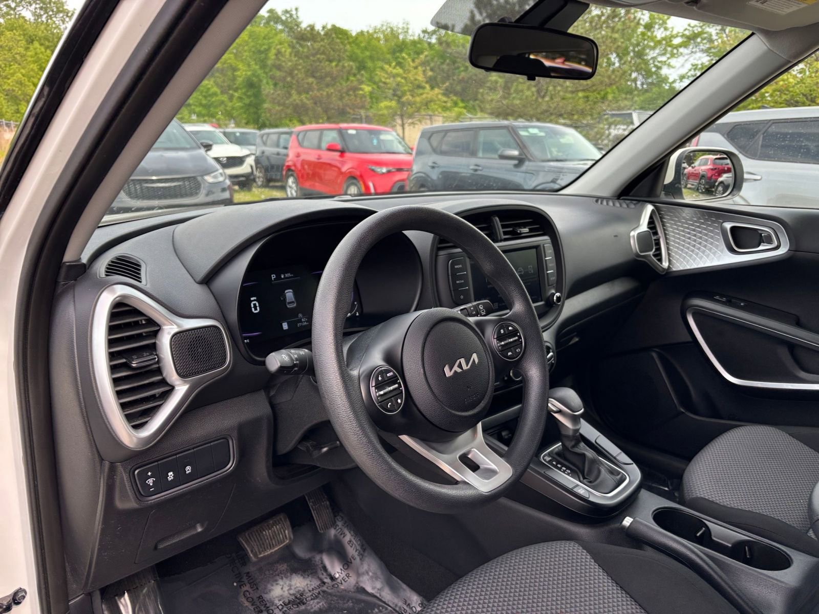 Thumbnail: 2025 Kia Soul - 33