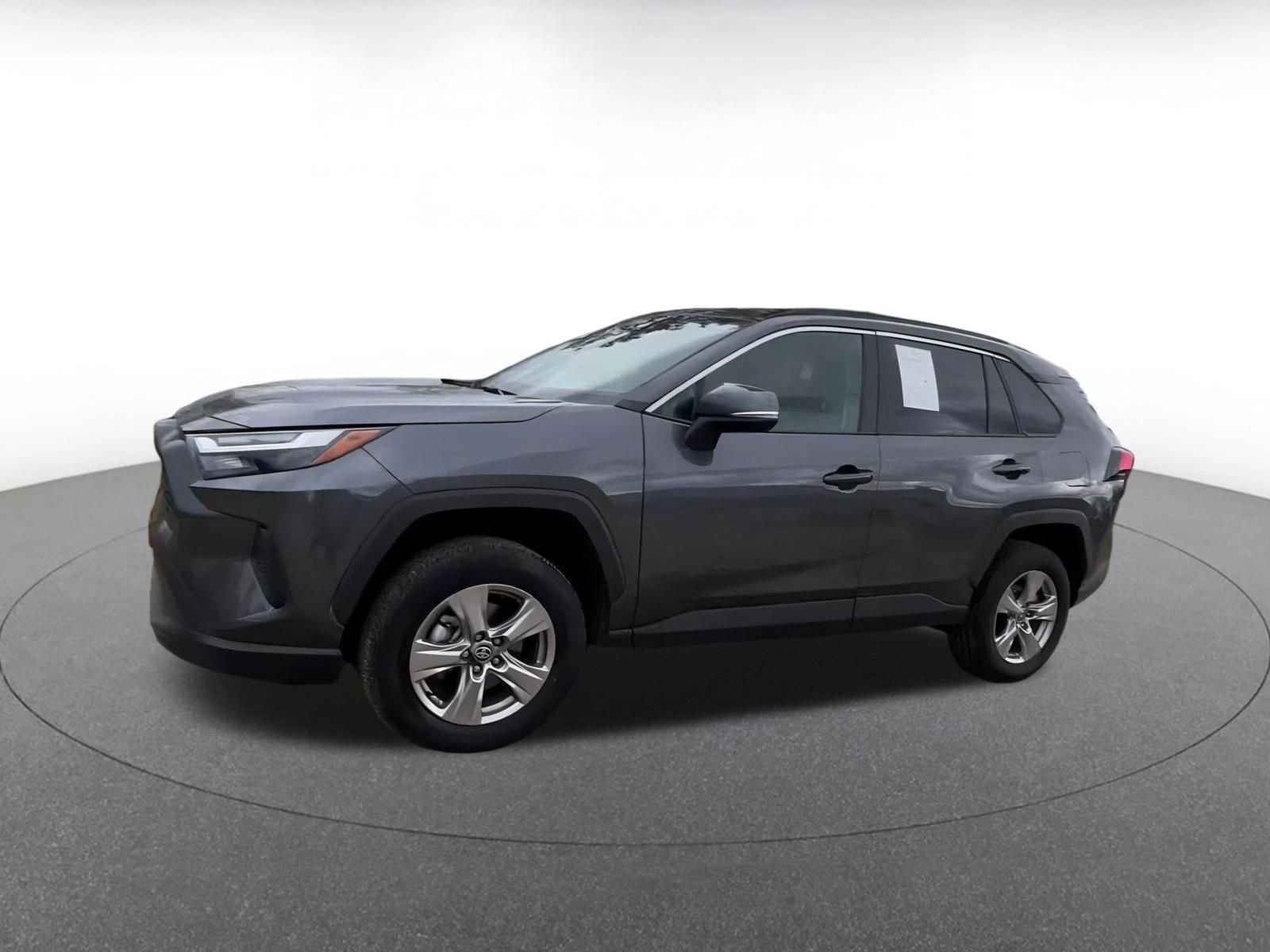 Thumbnail: 2025 Toyota RAV4 - 8