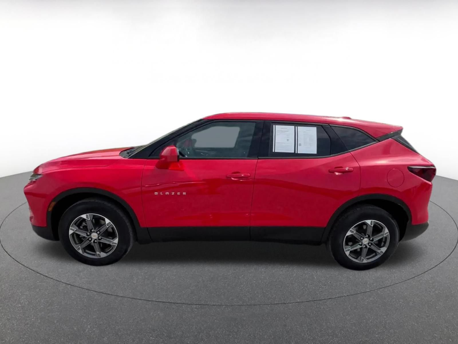 Thumbnail: 2025 Chevrolet Blazer - 9