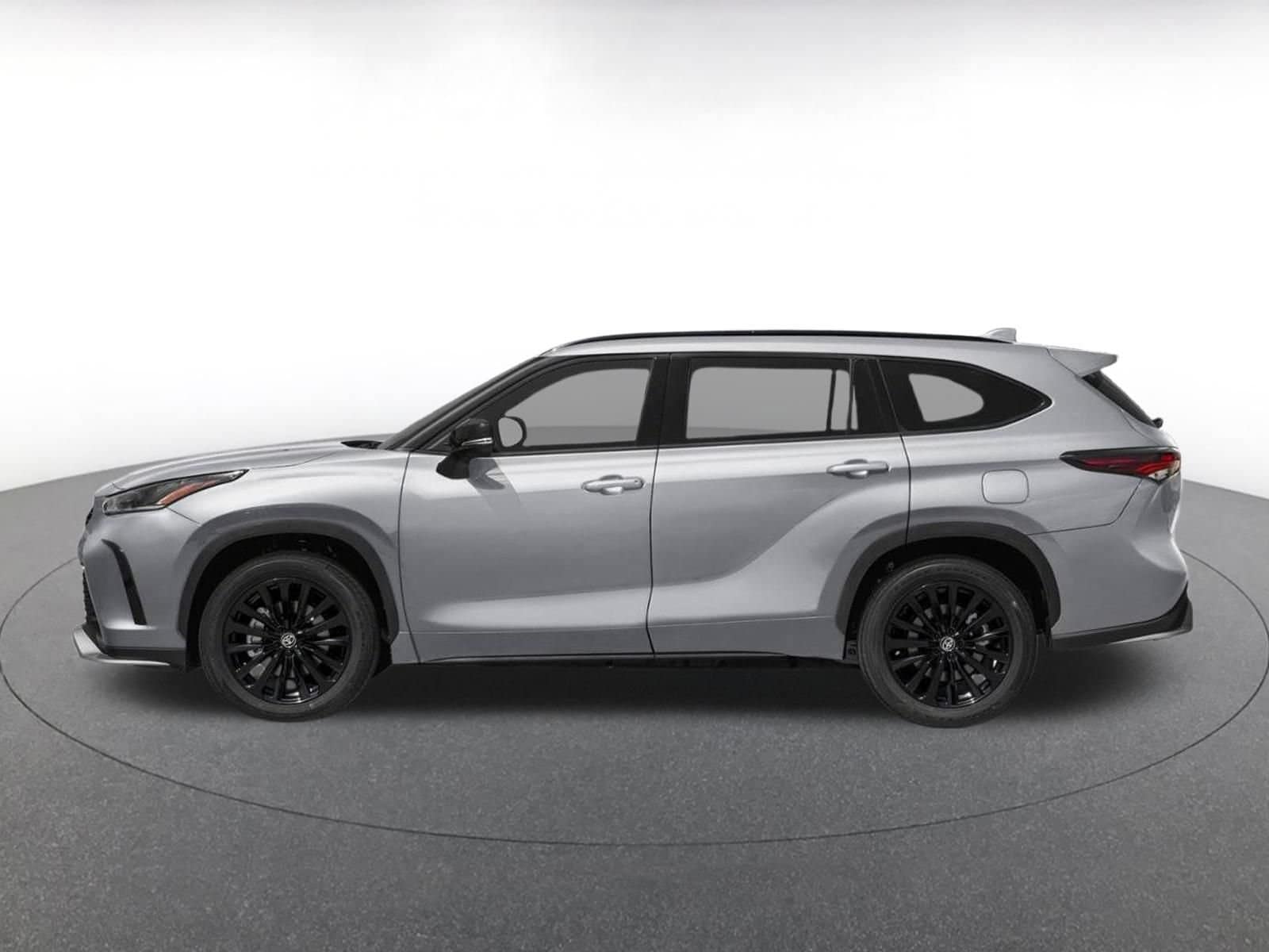 Thumbnail: 2025 Toyota Highlander - 3