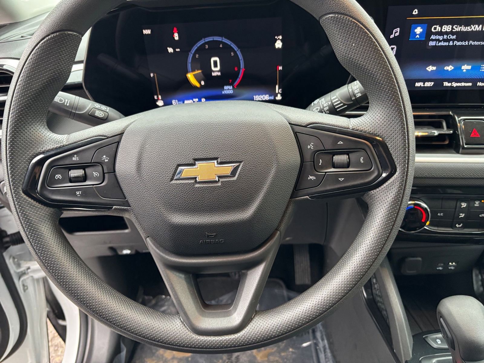 Thumbnail: 2025 Chevrolet TrailBlazer - 25