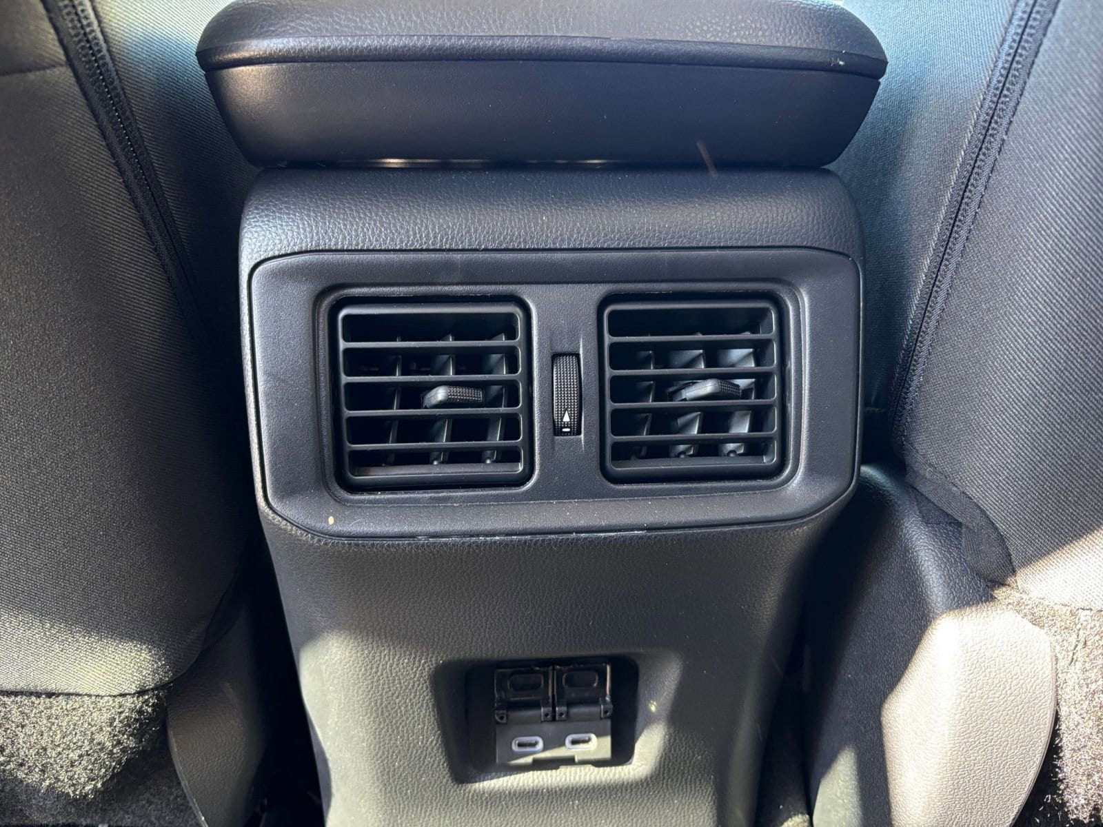 Thumbnail: 2025 Toyota RAV4 - 24