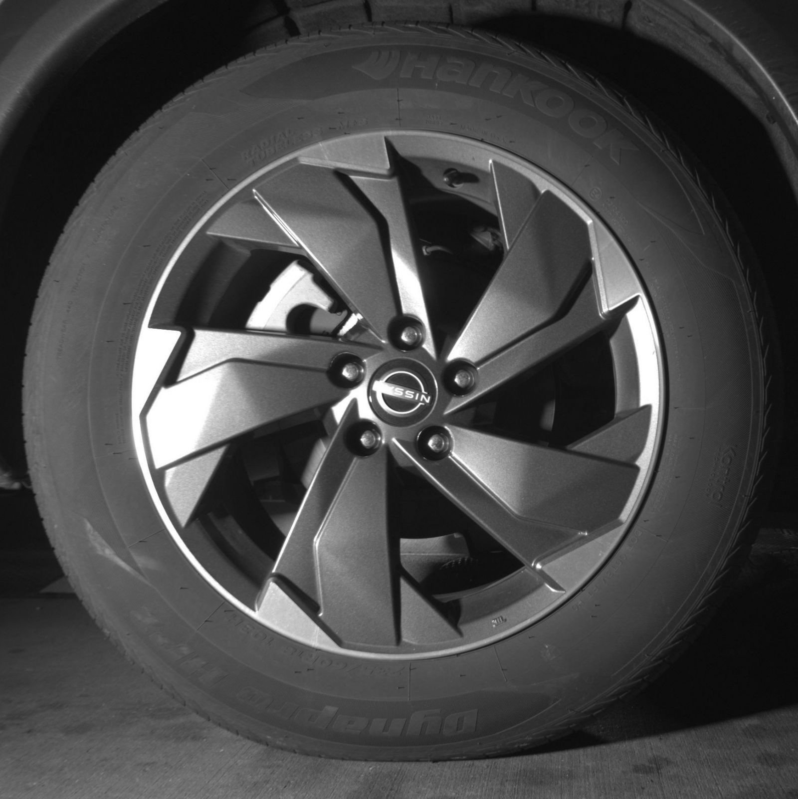 Thumbnail: 2025 Nissan Rogue - 18