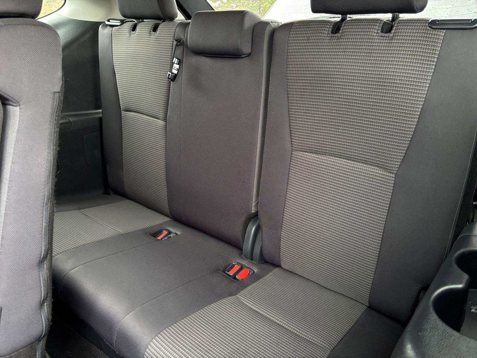 Thumbnail: 2025 Toyota Highlander - 31