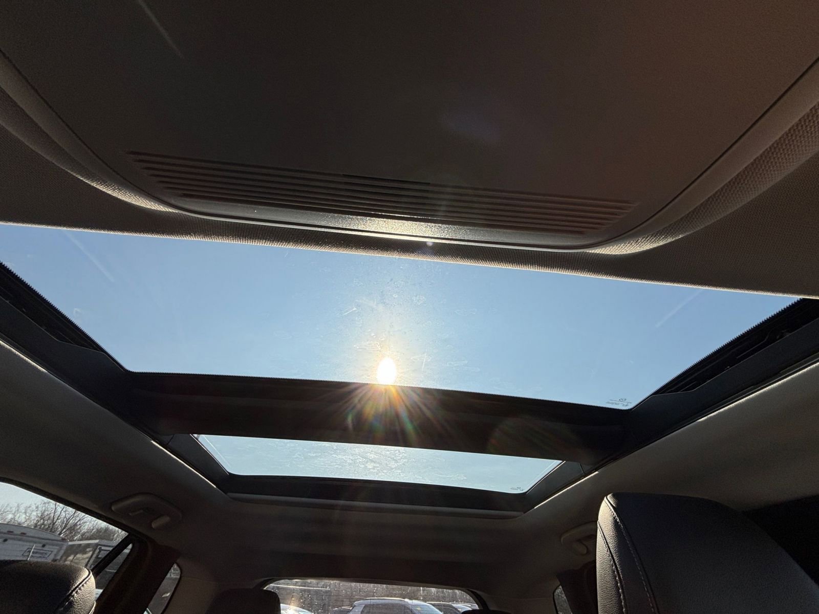 Thumbnail: 2025 Mazda CX-50 - 31