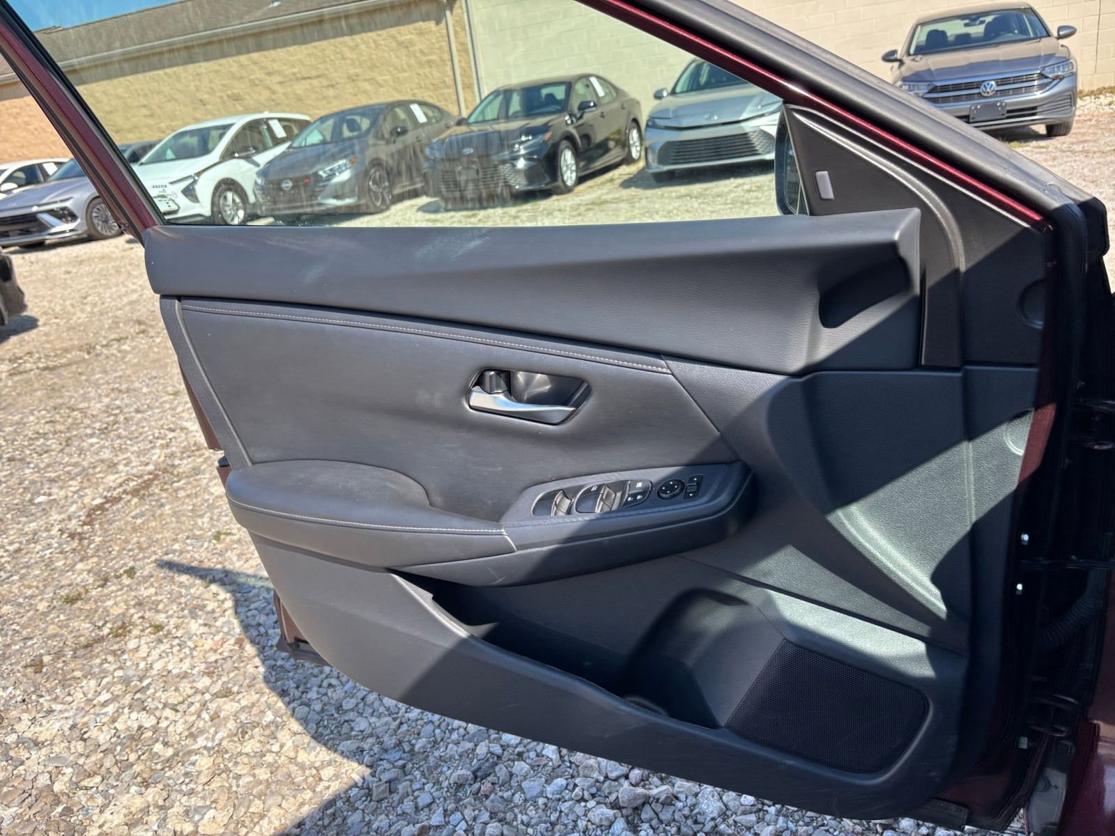 Thumbnail: 2024 Nissan Sentra - 20