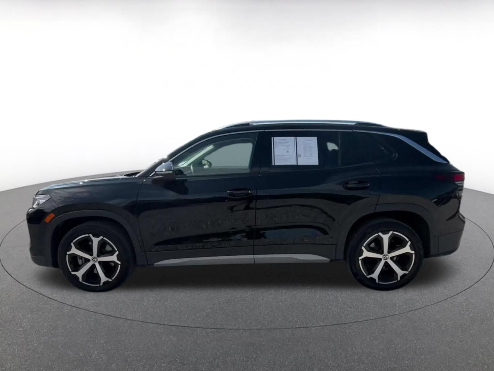Thumbnail: 2026 Volkswagen Tiguan - 8