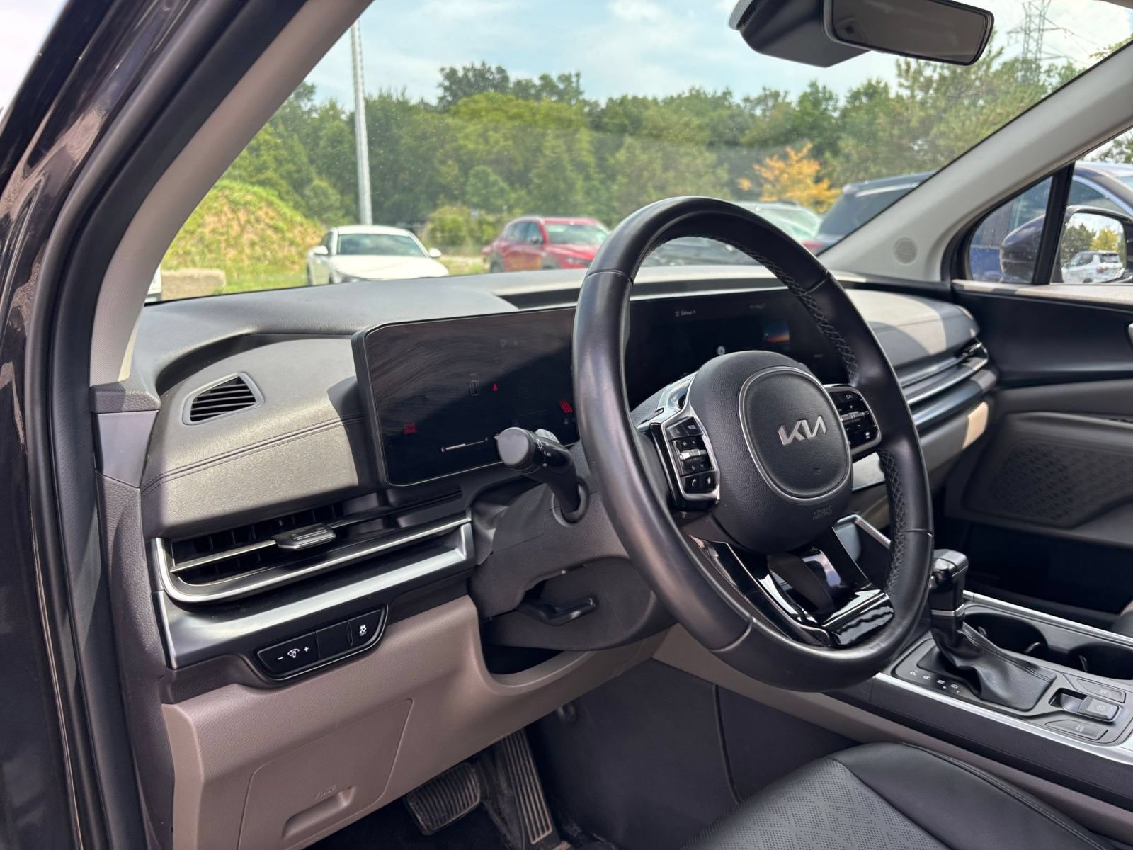 Thumbnail: 2026 Kia Carnival - 32