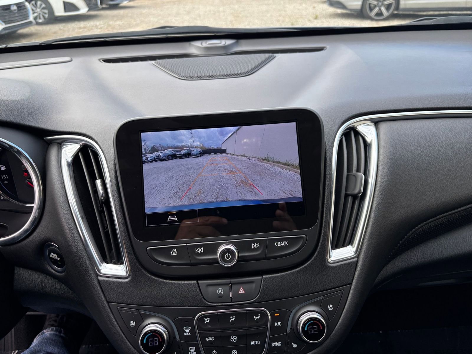 Thumbnail: 2024 Chevrolet Malibu - 17