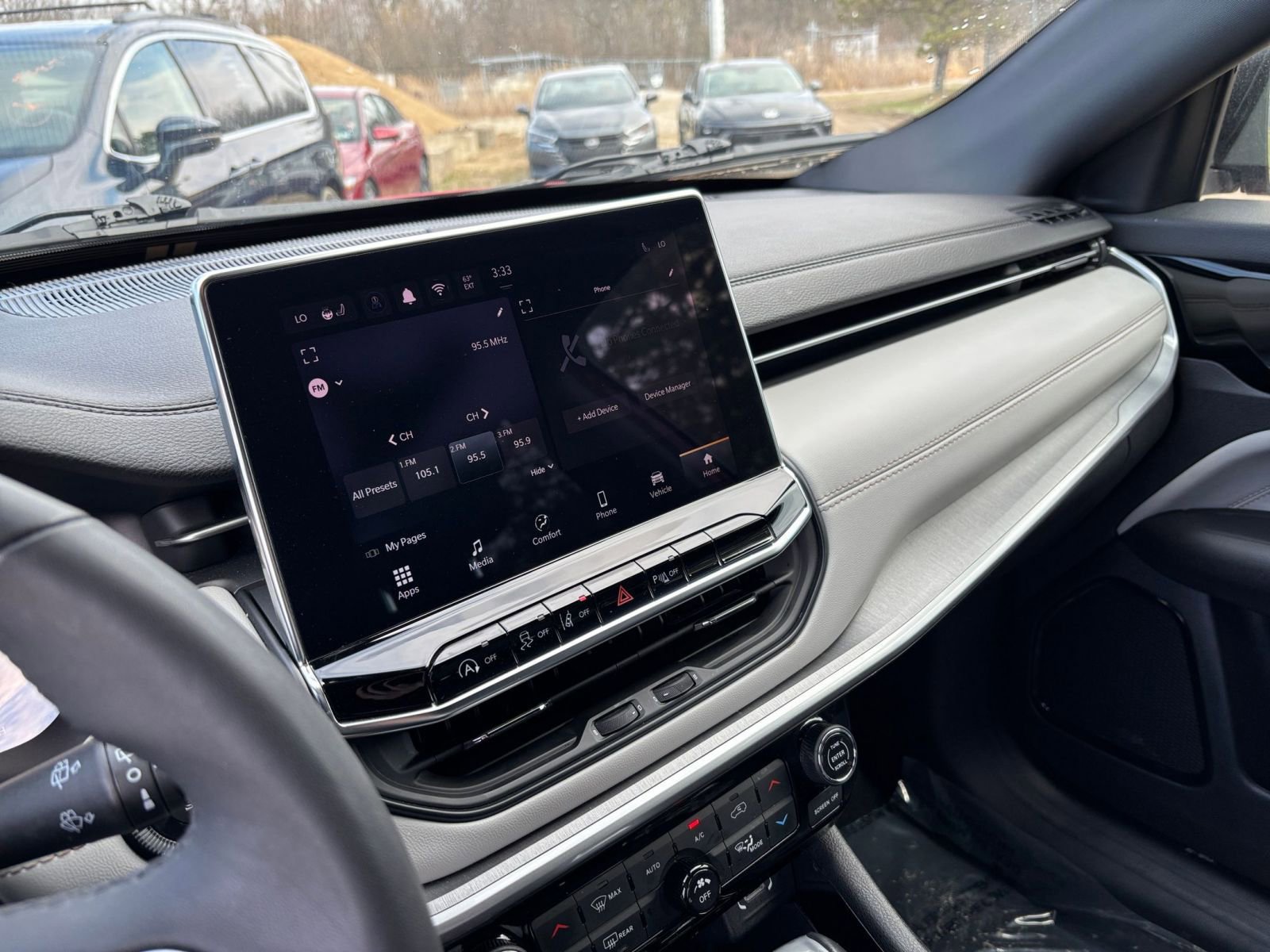 Thumbnail: 2025 Jeep Compass - 17