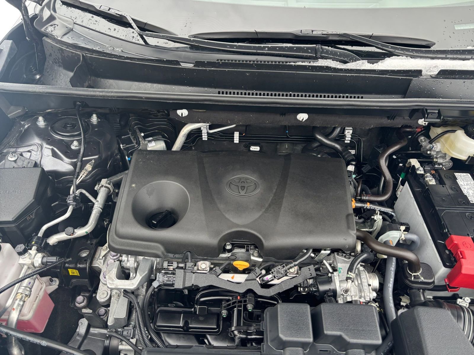 Thumbnail: 2025 Toyota RAV4 - 32