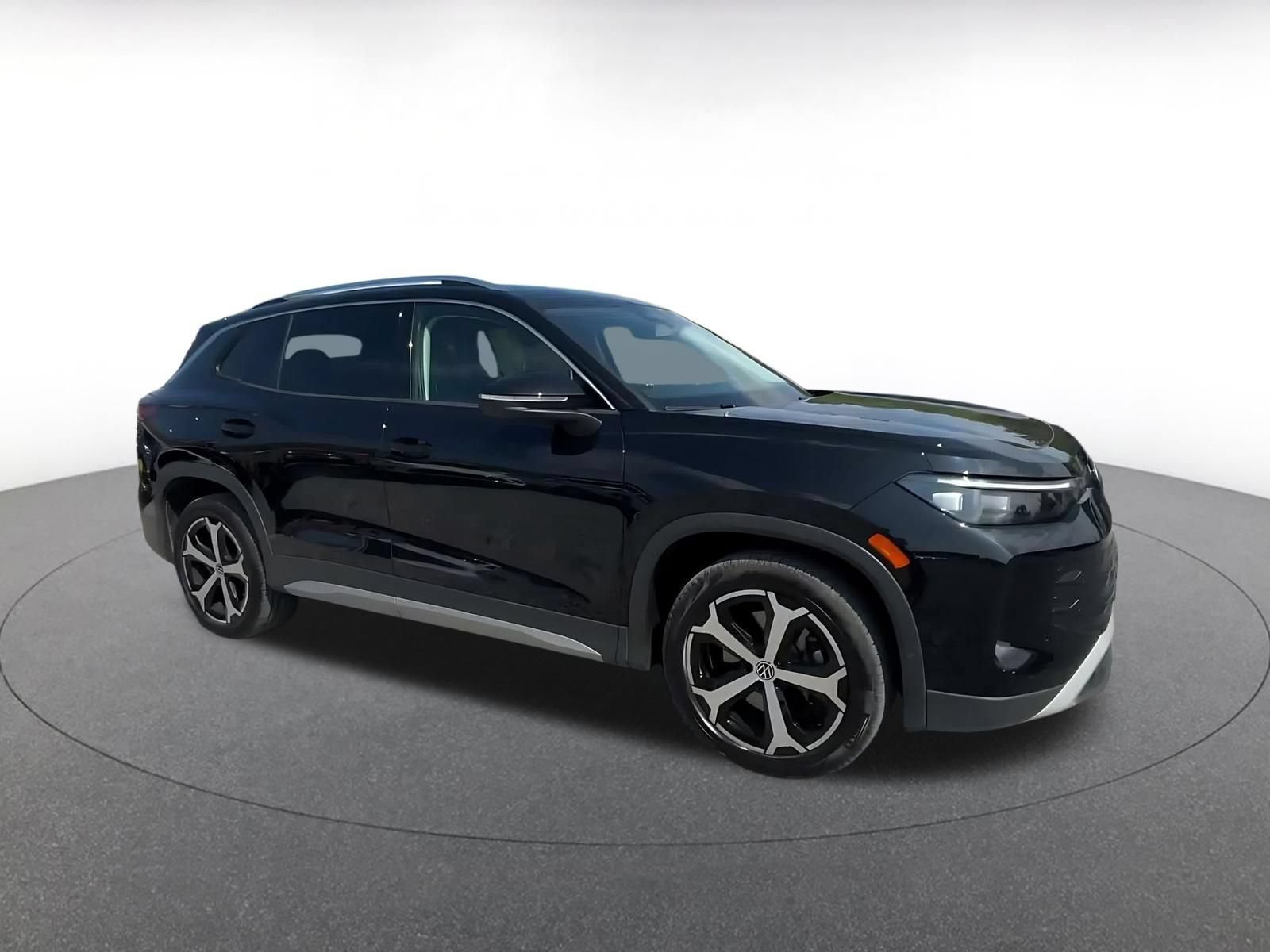 Thumbnail: 2026 Volkswagen Tiguan - 2