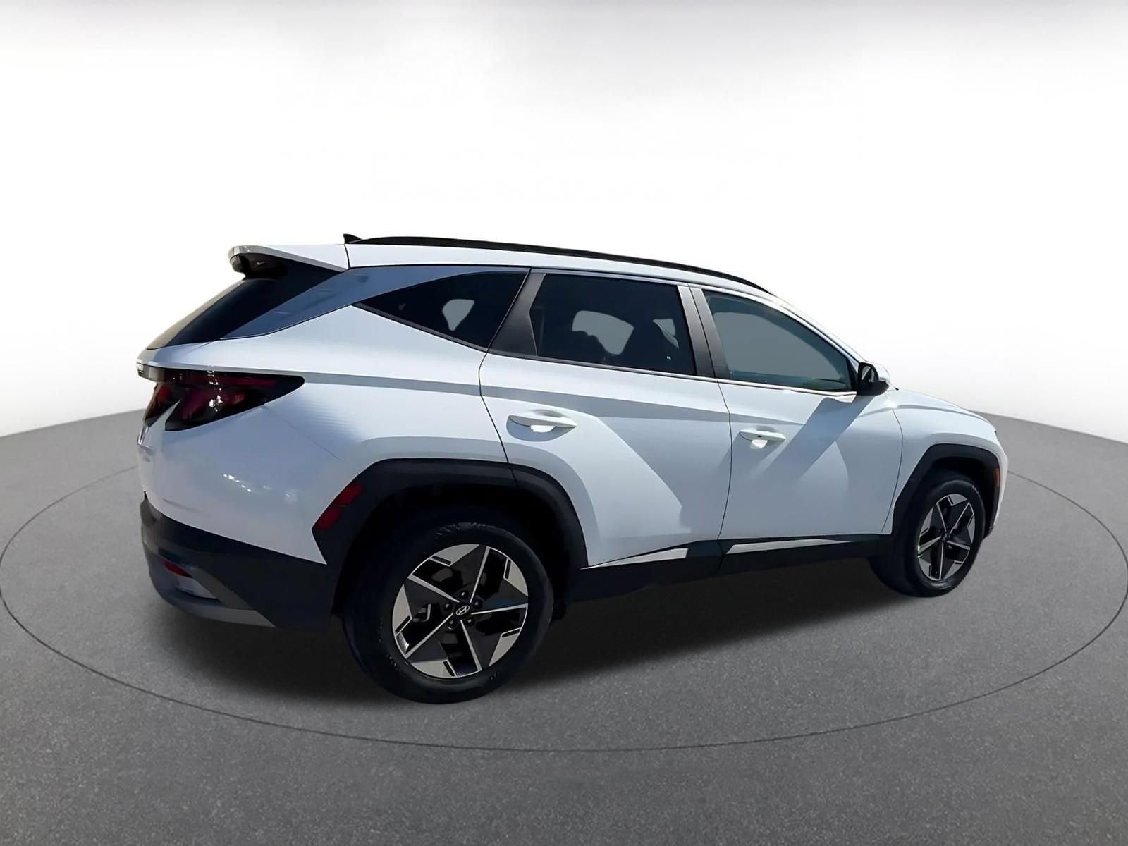 Thumbnail: 2026 Hyundai Tucson - 11