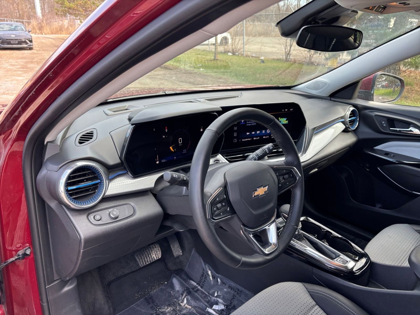 Thumbnail: 2025 Chevrolet Trax - 34