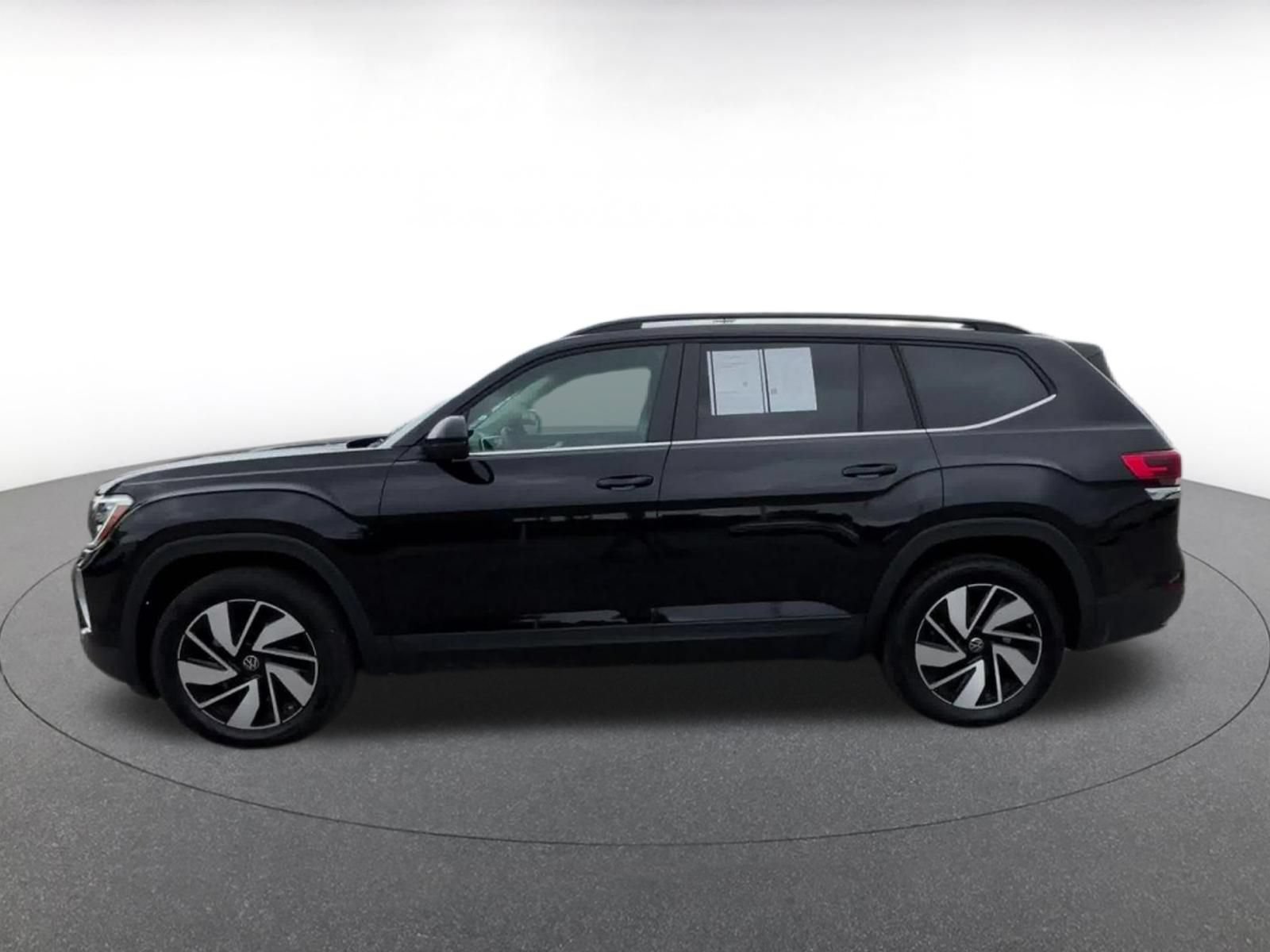 Thumbnail: 2026 Volkswagen Atlas - 8