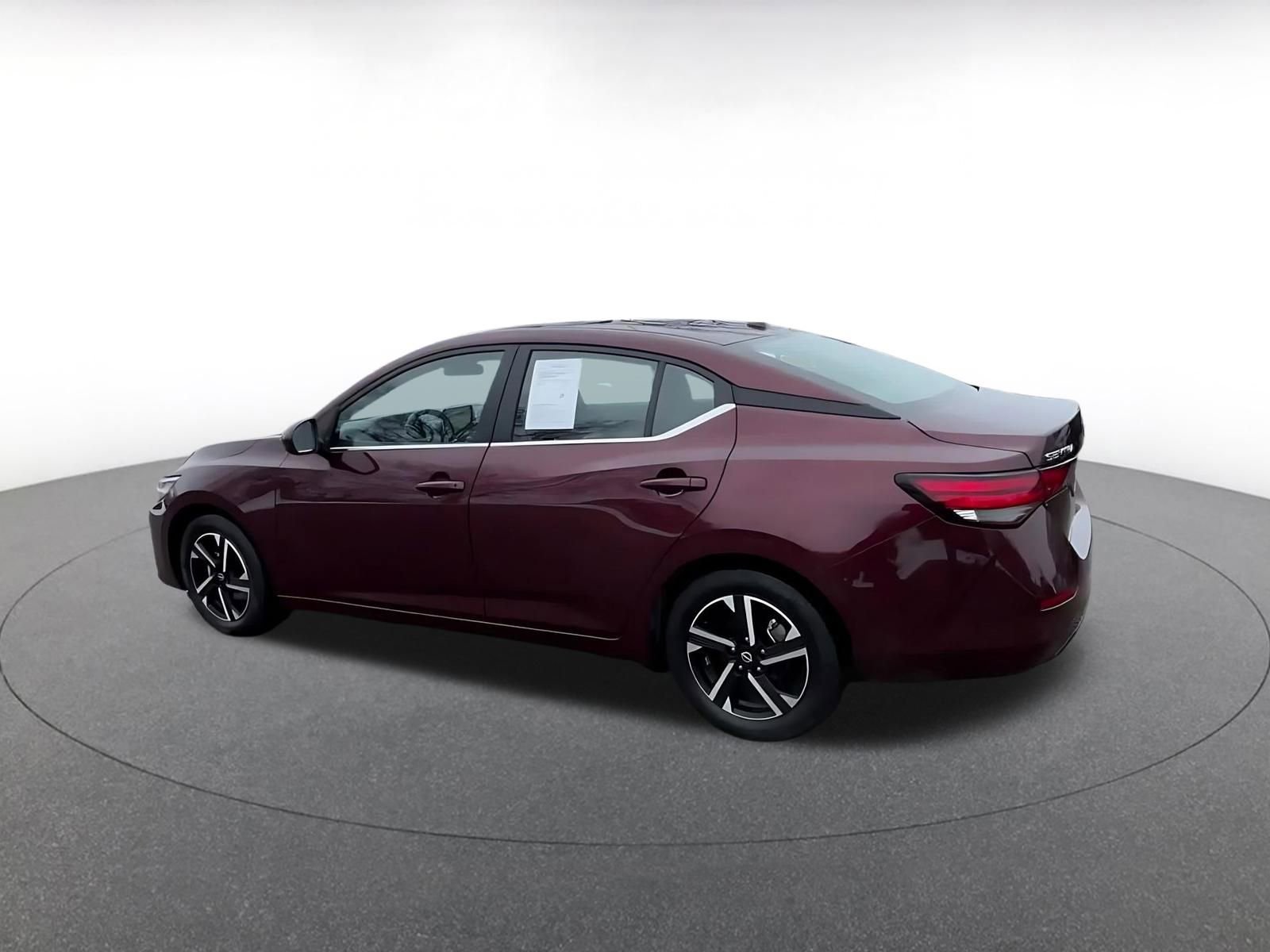 Thumbnail: 2025 Nissan Sentra - 10