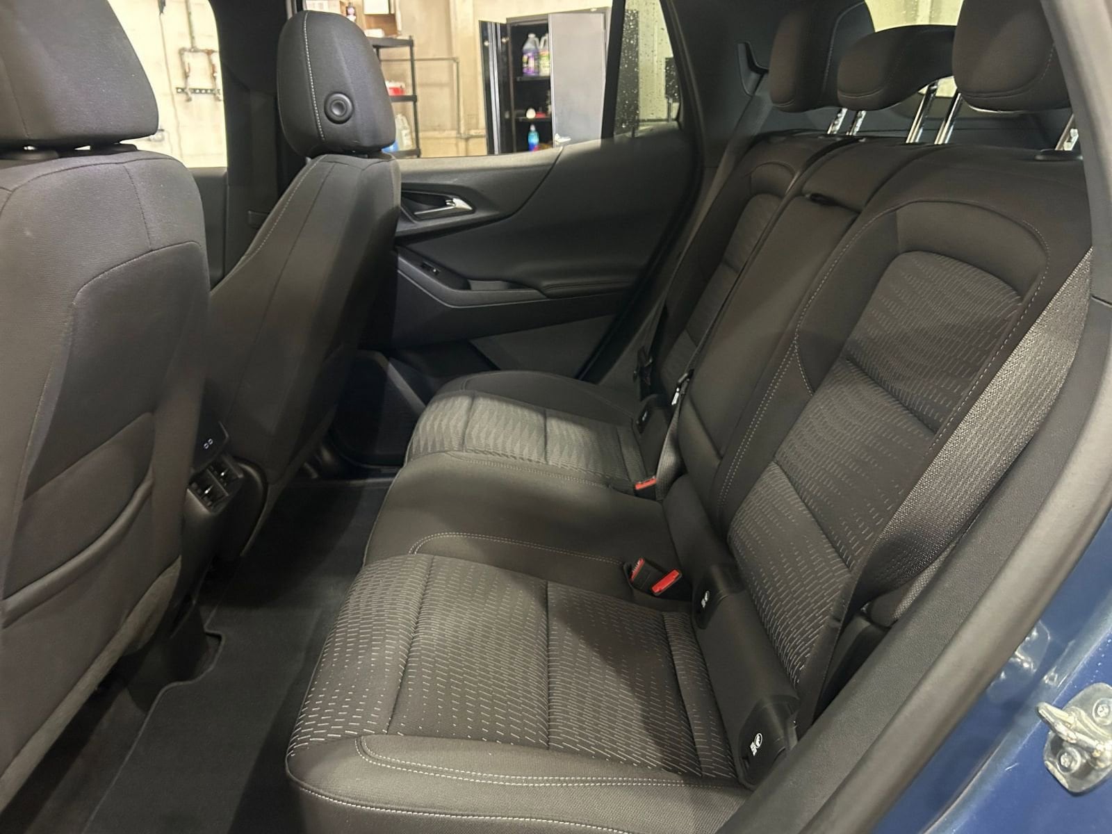 Thumbnail: 2025 Chevrolet Equinox - 25