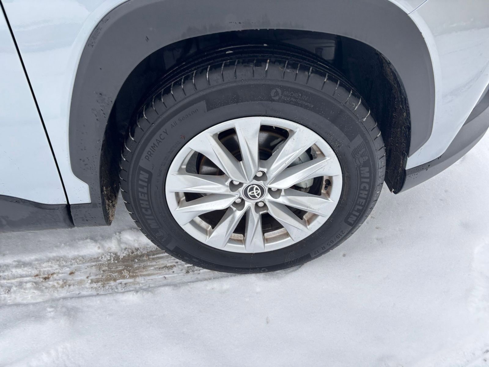 Thumbnail: 2025 Toyota Corolla Cross - 28