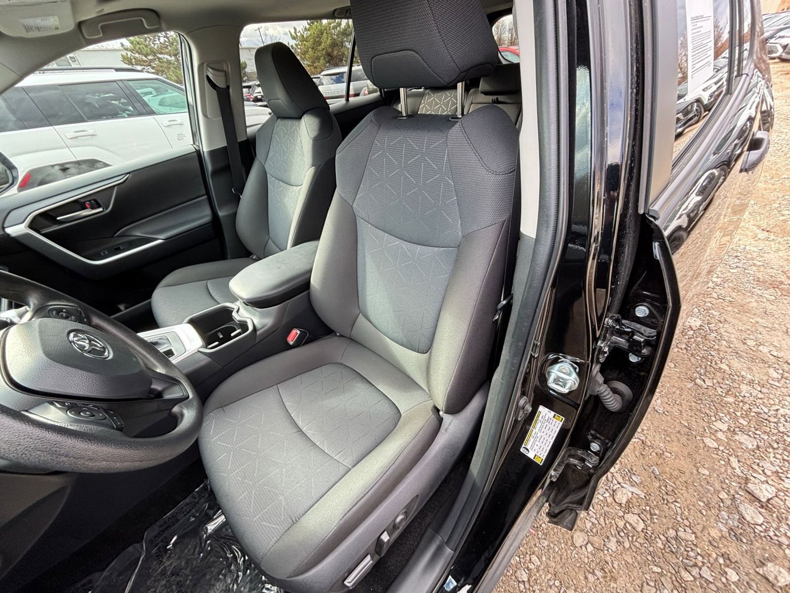 Thumbnail: 2025 Toyota RAV4 - 35