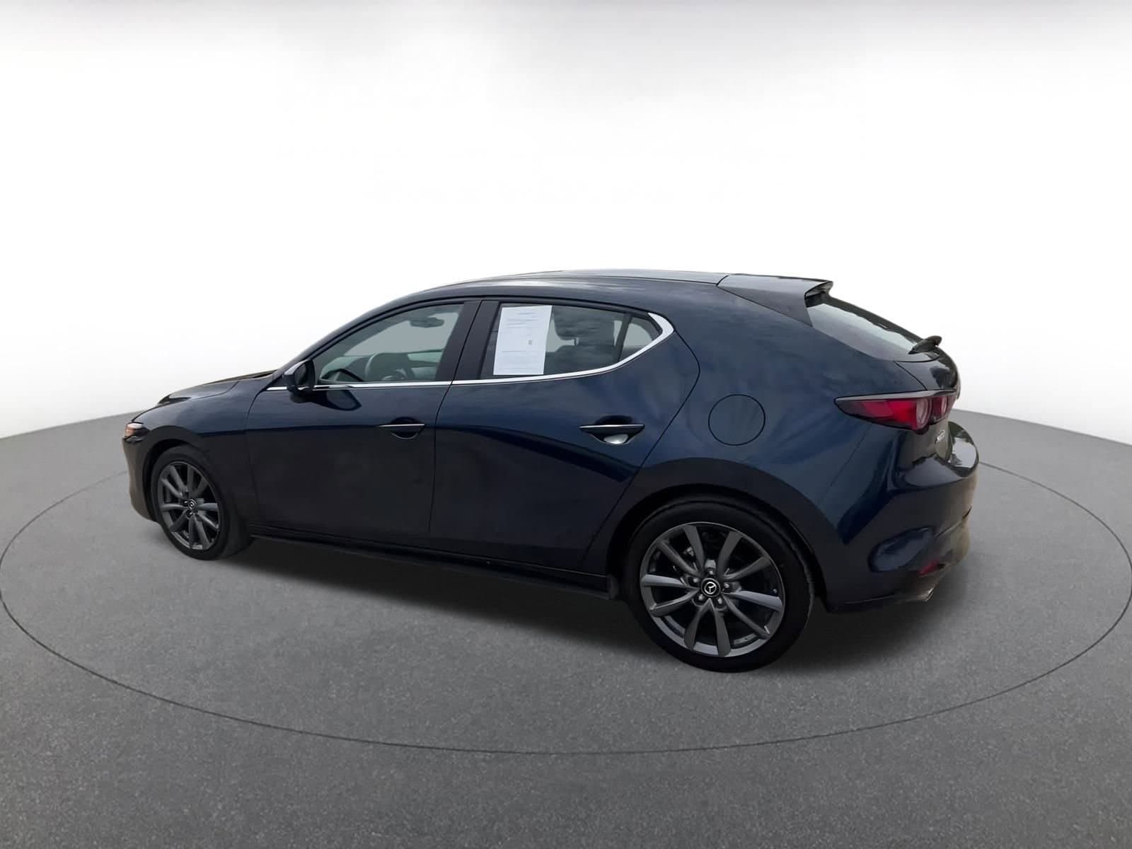 Thumbnail: 2024 Mazda Mazda3 - 11