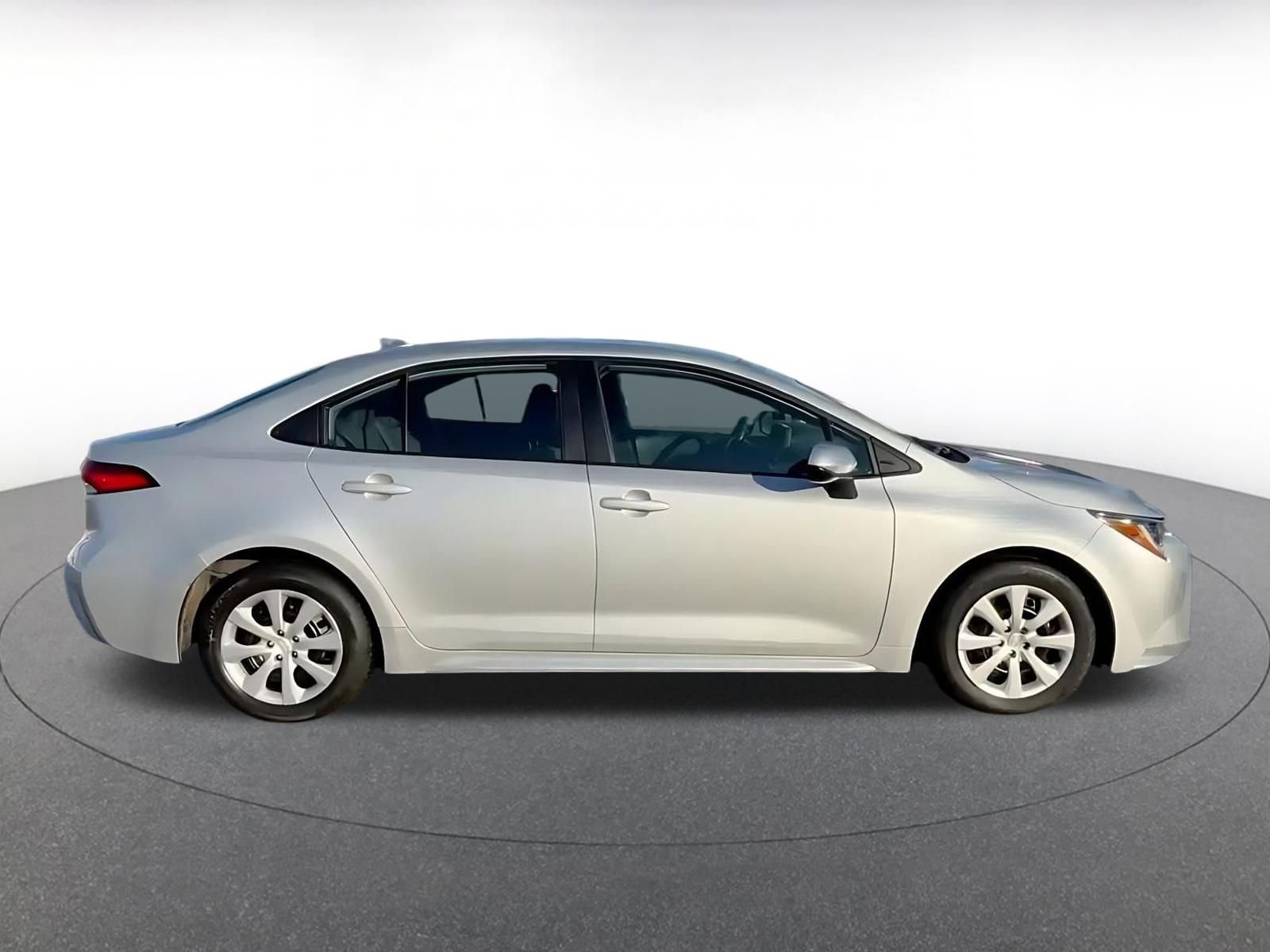 Thumbnail: 2025 Toyota Corolla - 16