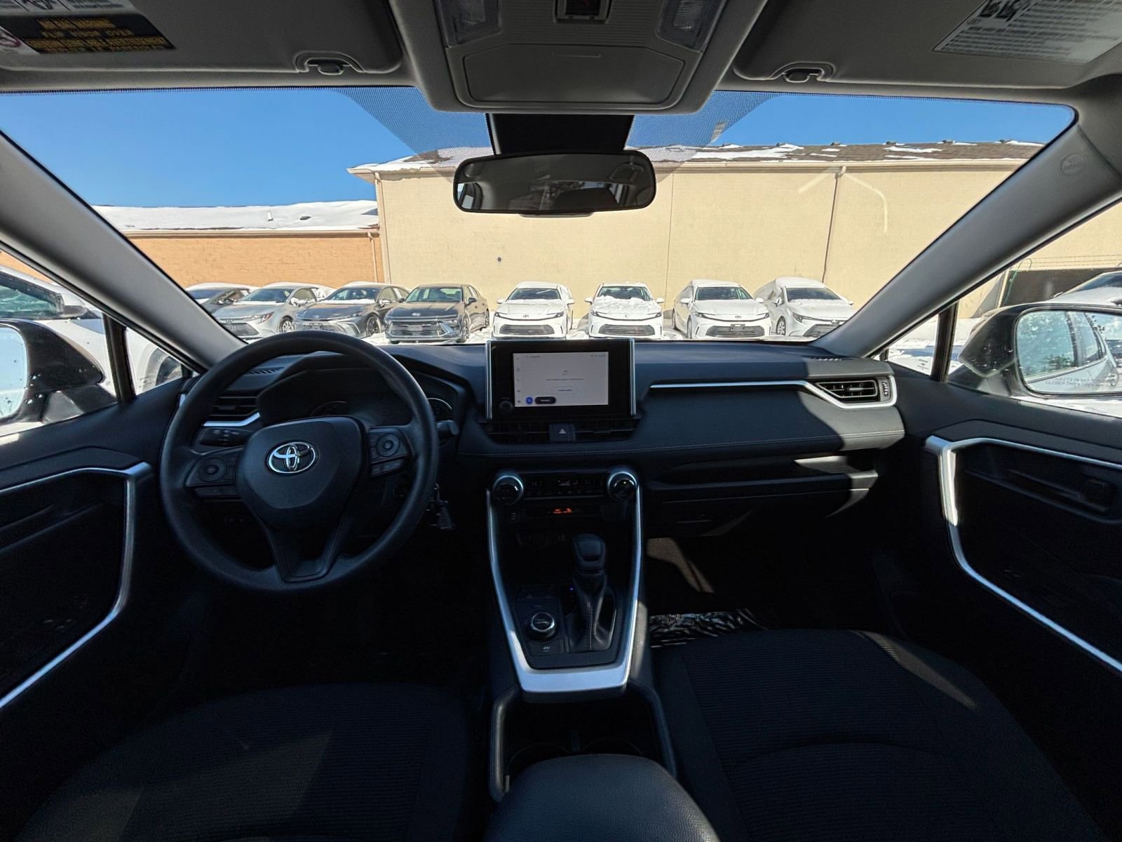 Thumbnail: 2025 Toyota RAV4 - 33