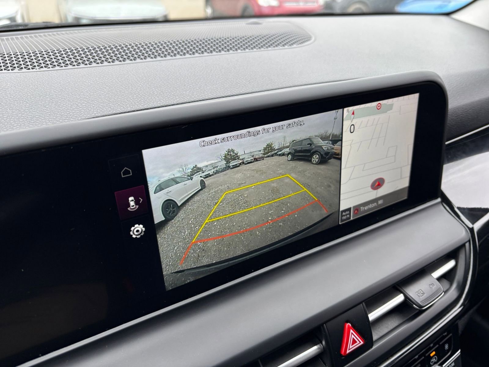 Thumbnail: 2025 Kia Seltos - 24