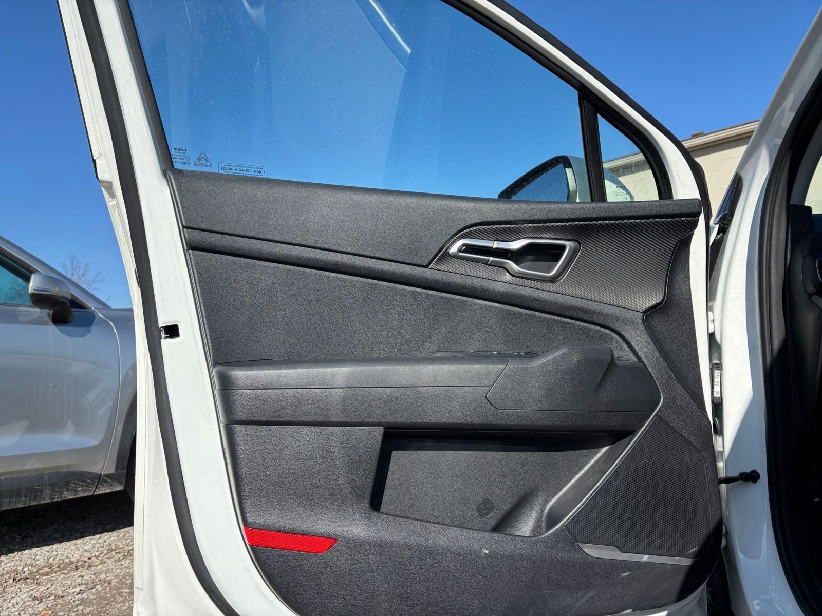 Thumbnail: 2025 Kia Sportage - 18