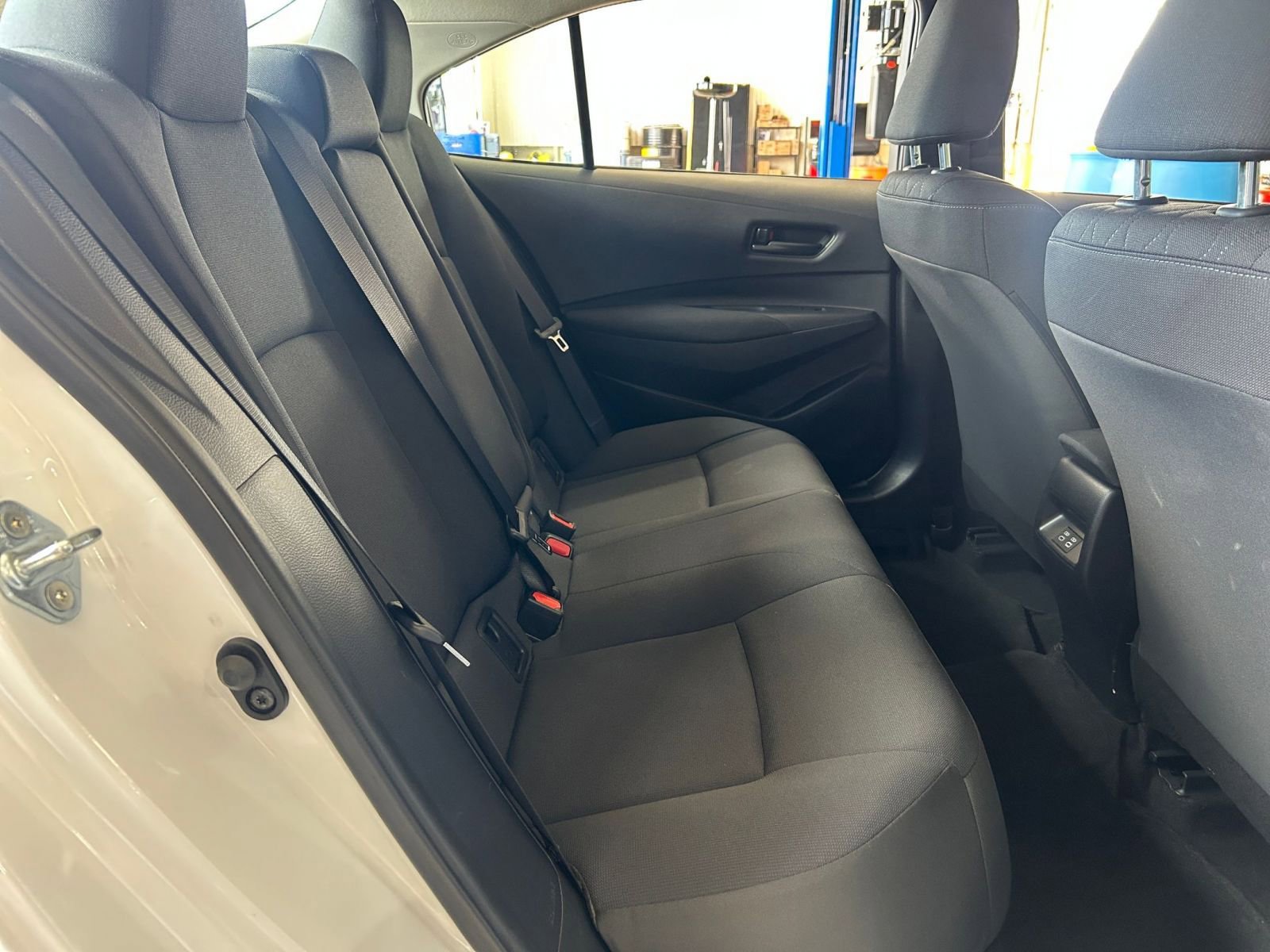 Thumbnail: 2025 Toyota Corolla - 23